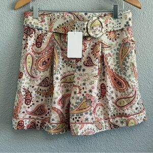 Fate Keaton Paisley Shorts NWT‎ Belted Waist
